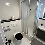 Appartamento Im Zentrum Der Dresdner Neustadt Mit Aussenstellplatz